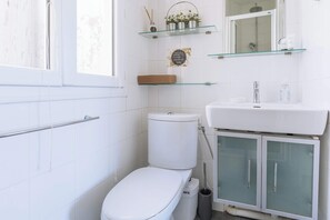 Dusj og hårføner