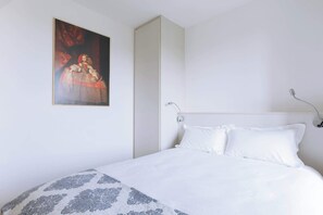 1 bedroom, Internet, bed sheets