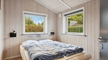 2 habitaciones, cuna de viaje y wifi gratis