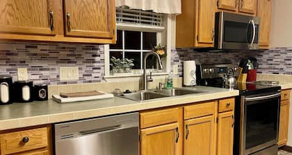 Mountain View Stay LLC - The perfect place to get away, relax and enjoy nature.