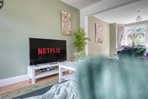 Interior - Charming 4 Bedroom Birmingham Home (Birmingham)