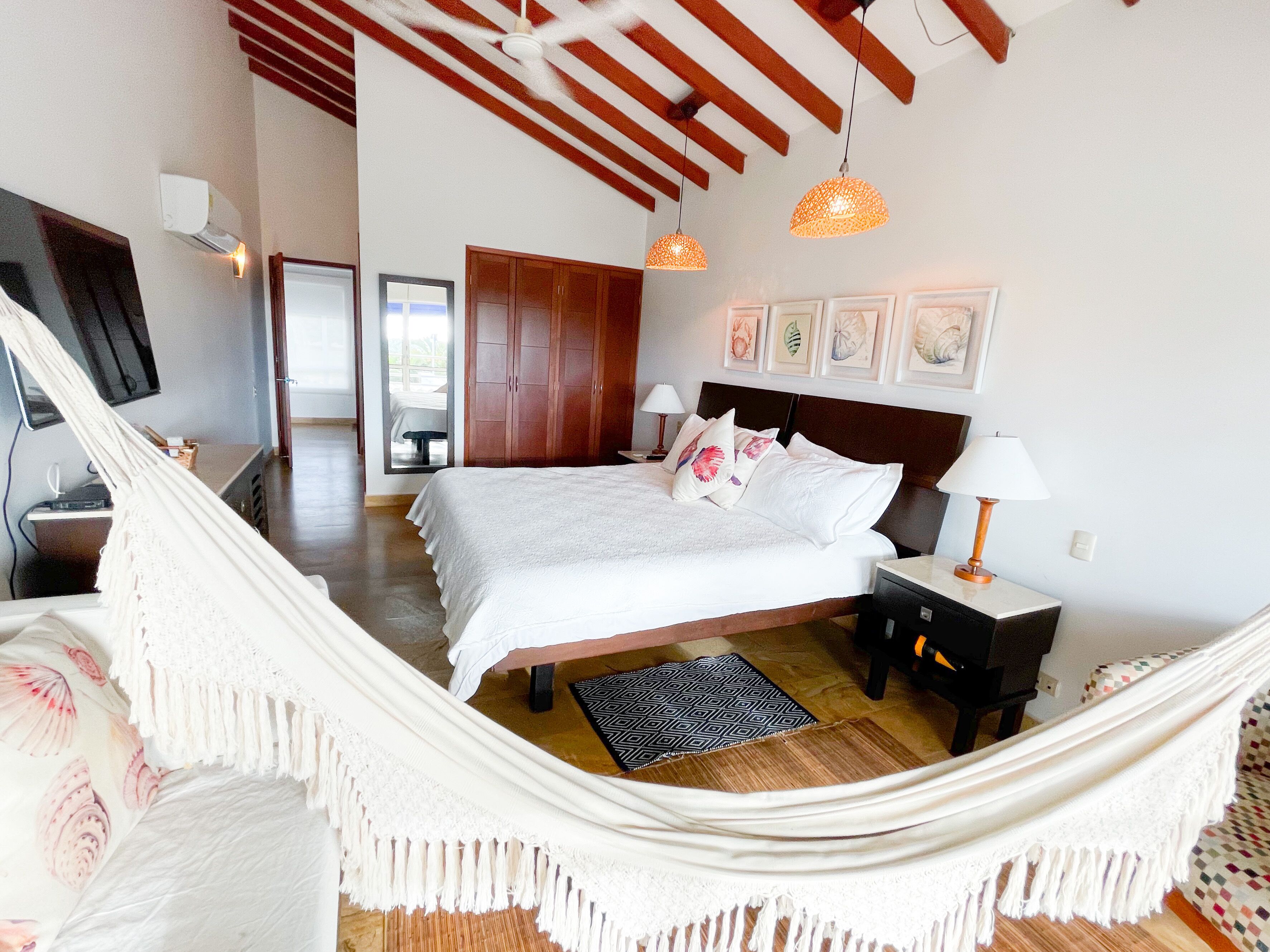 Family Villa | 3 bedrooms, free WiFi, bed sheets