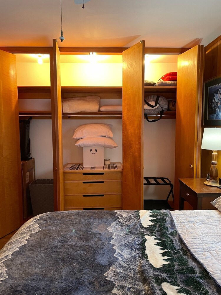 River views near snowy trails. Recently updated with new paint and