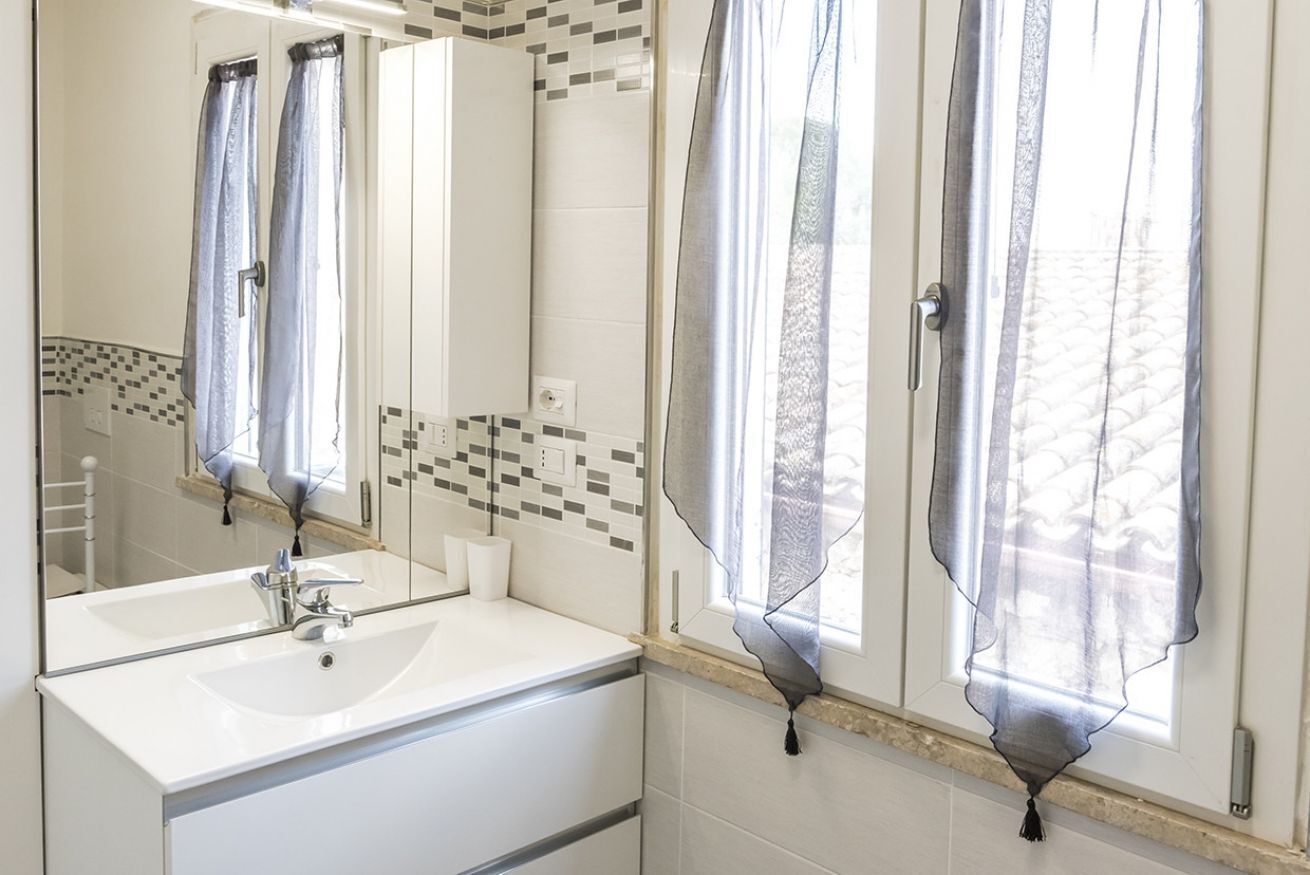 Dusche, Bidet, Handtücher