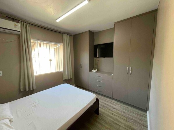2 habitaciones, cortinas blackout, wifi gratis y ropa de cama 