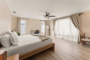 5 bedrooms, iron/ironing board, free WiFi, bed sheets