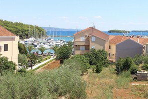 Apartment, Smoking | 2 bedrooms