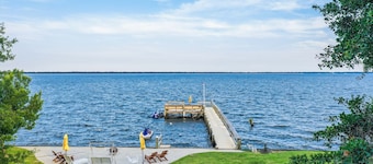 Swimminâ Hole 2 - lakefront getaway with back porch living, dock & boat launch