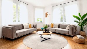 Unclassified image, 3 of 27, button - LaMiaCasa Stuttgart-Ost | 145 sqm | 3 Bedrooms | 2 Baths | Parking (Stuttgart)