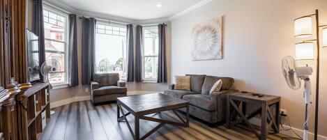 تلفزيون ذكي