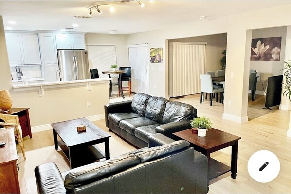 リビング エリア