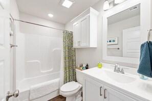 Shower, hair dryer, towels, soap - Pet friendly home featuring a sample of local flavors near The Rose District! (Broken Arrow)