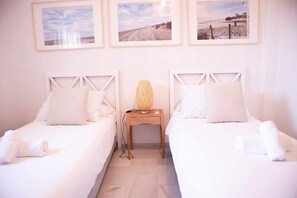 3 bedrooms, iron/ironing board, travel cot, free WiFi