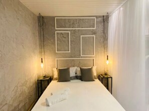 1 soverom, strykejern/-brett, wi-fi (inkludert) og sengetøy