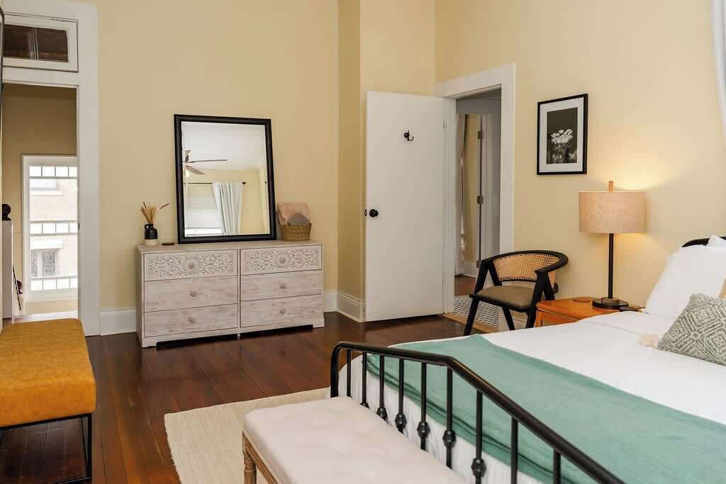 4 soverom og strykejern/-brett