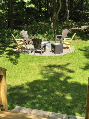 Property grounds - Union Pier cottage tucked in woods, close to all. (Union Pier)