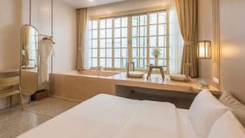 Deluxe-Zimmer | Komfortbadewanne