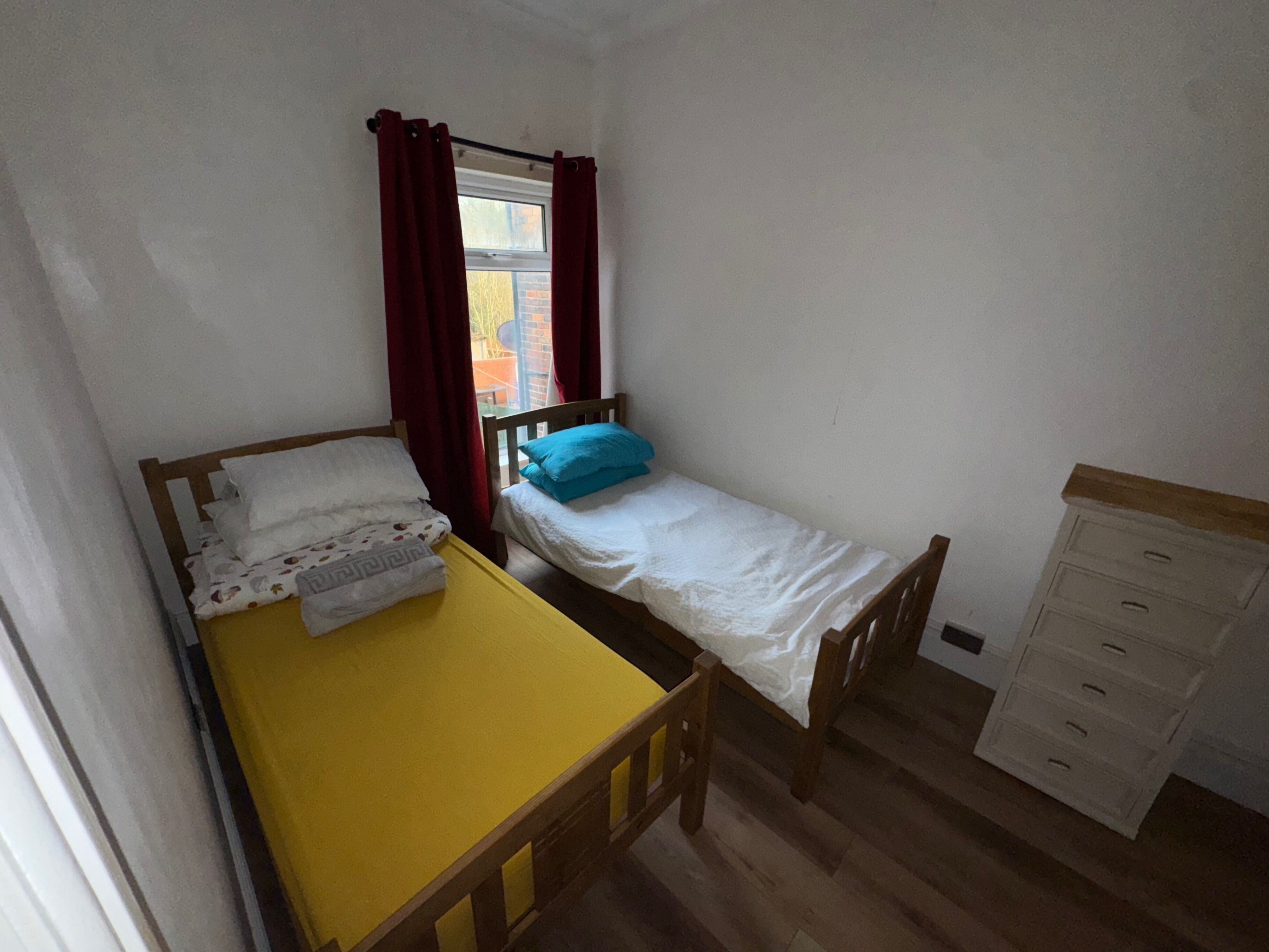 2 Schlafzimmer, Bügeleisen/Bügelbrett, WLAN, Bettwäsche