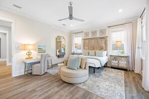 5 bedrooms, iron/ironing board, WiFi, bed sheets - 30A Luxury-5 Bed/Sleeps 12-Bikes-Golf Cart-Pools-Tennis/Pickleball Beach Service (Santa Rosa Beach)
