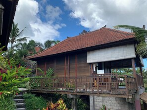 Deluxe Double Room, 1 Bedroom, Balcony, Mountain View