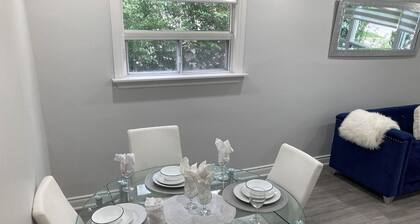 Cozy 3 Bedroom, Bath and Kitchen in Georgetown ON CA