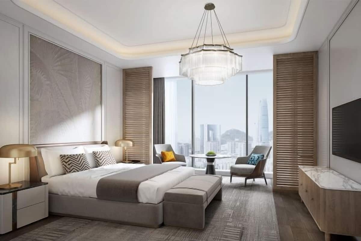 1 bedroom, premium bedding, down duvets, minibar