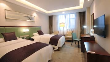 Standard Twin Room | Premium bedding, down duvets, minibar, desk