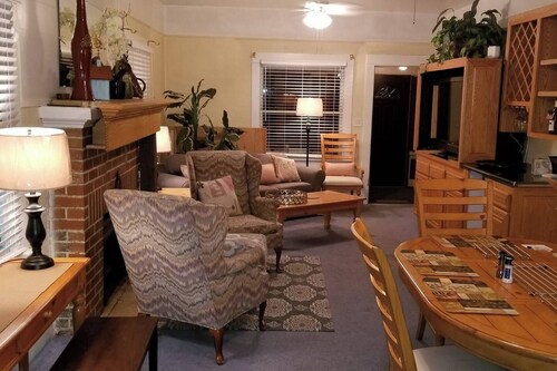 80+Day❤️of Downtown | SmartHouse | 4KTV | King, 2 Queens, Double + Twin | BBQ, P