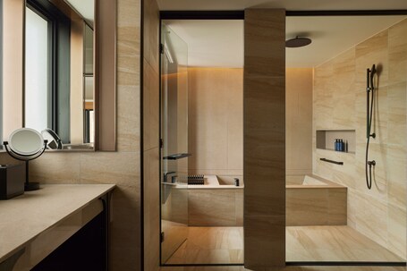 Dusit Thani Kyoto - Image 30