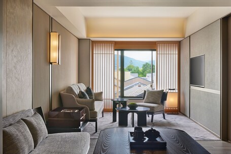 Dusit Thani Kyoto - Image 25