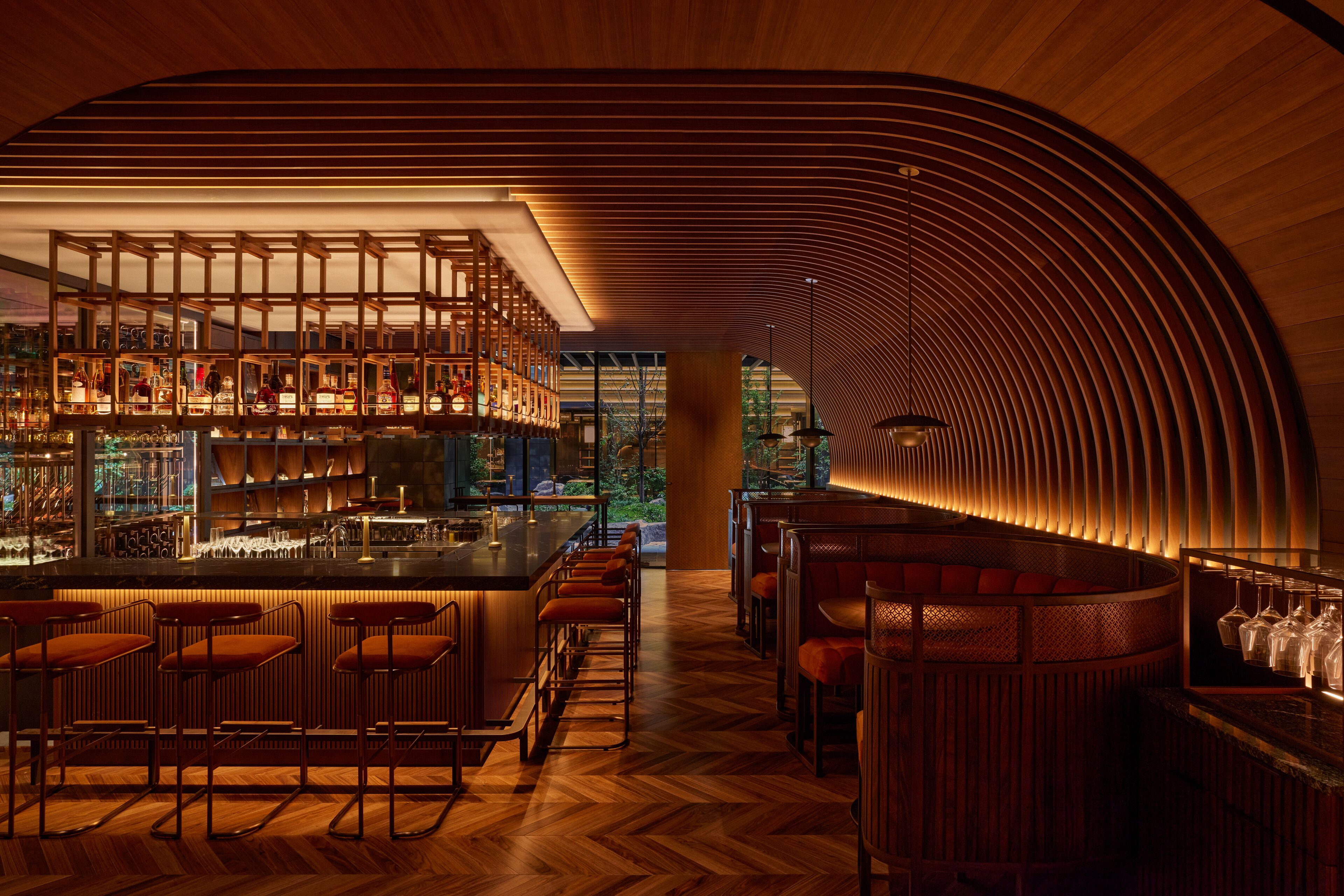 Bar à vin, vue sur le jardin, ouvert certains jours