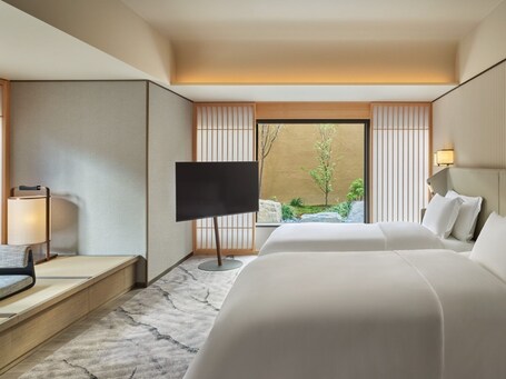 Dusit Thani Kyoto - Image 48
