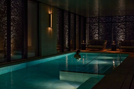 Dusit Thani Kyoto - Image 19