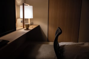 1 habitación, escritorio, insonorización y wifi gratis