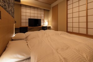 Apartamento Deluxe, 1 habitación | 1 dormitorio, escritorio, sistema de insonorización y wifi gratis