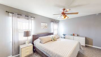 3 多间卧室、上网接入、床单