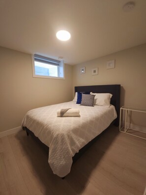 2 Schlafzimmer, Bügeleisen/Bügelbrett, kostenloses WLAN, Bettwäsche