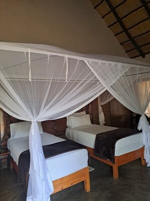Iron/ironing board, free WiFi, bed sheets, wheelchair access -  iroCK Lodge (Victoria Falls)