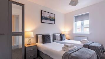 3 chambres, fer et planche à repasser, Wi-Fi gratuit