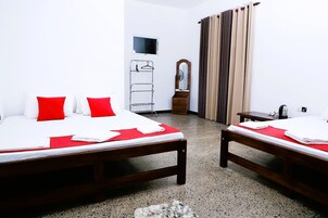 Family Double Room, 1 Double Bed | Premium bedding, free WiFi, bed sheets