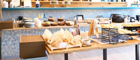Dagelijks ontbijtbuffet (toeslag)