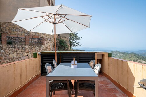 Vacation Home "Cal Cosials" with Mountain View, Private Terrace & Balcony
