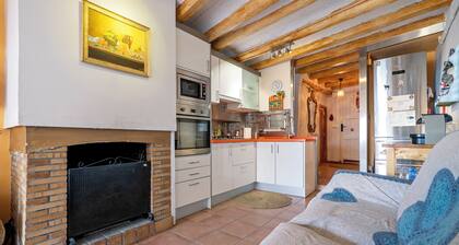 Vacation Home "Cal Cosials" with Mountain View, Private Terrace & Balcony