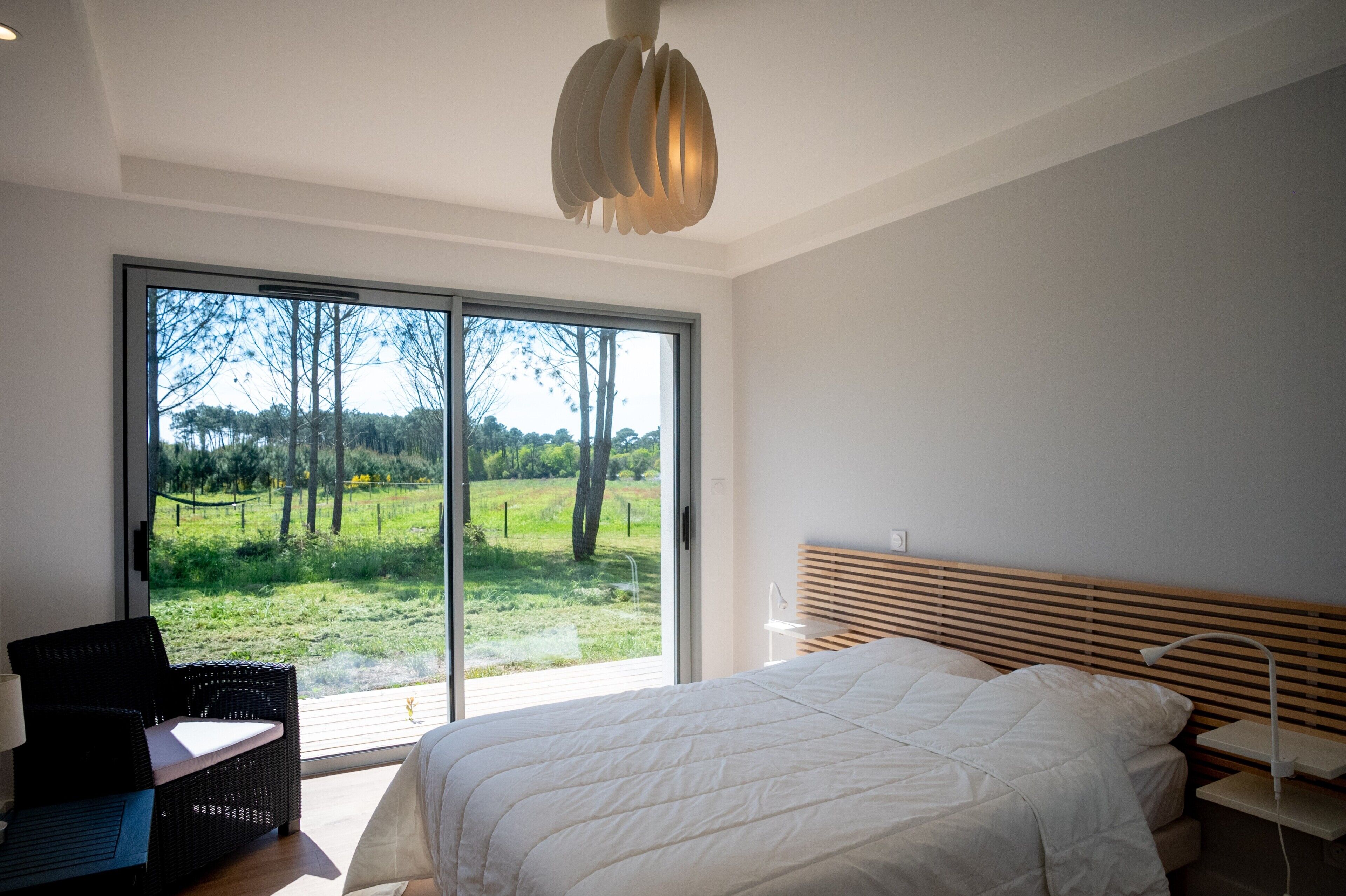 4 habitaciones, tabla de planchar con plancha y wifi gratis 
