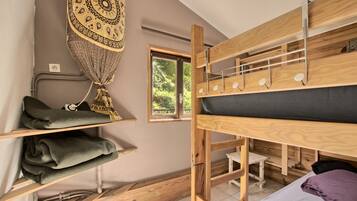 4 chambres, Wi-Fi gratuit, draps fournis