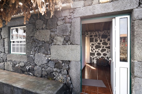 外観の詳細. Holiday Home 'Adega Maciel' with Sea View, Private Terrace and Wi-Fi