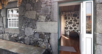 Ferienhaus 'Adega Maciel' mit Meerblick, privater Terrasse und WLAN