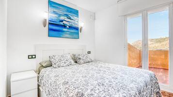 2 bedrooms, bed sheets