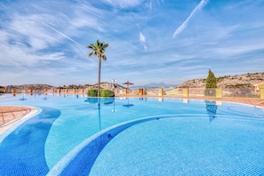Pool - Apartment 'La Cumbre' with Mountain View, Shared Pool and Air Conditioning (Benitachell)