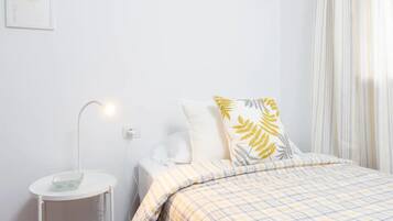 3 chambres, fer et planche Ă repasser, Wi-Fi gratuit, draps fournis